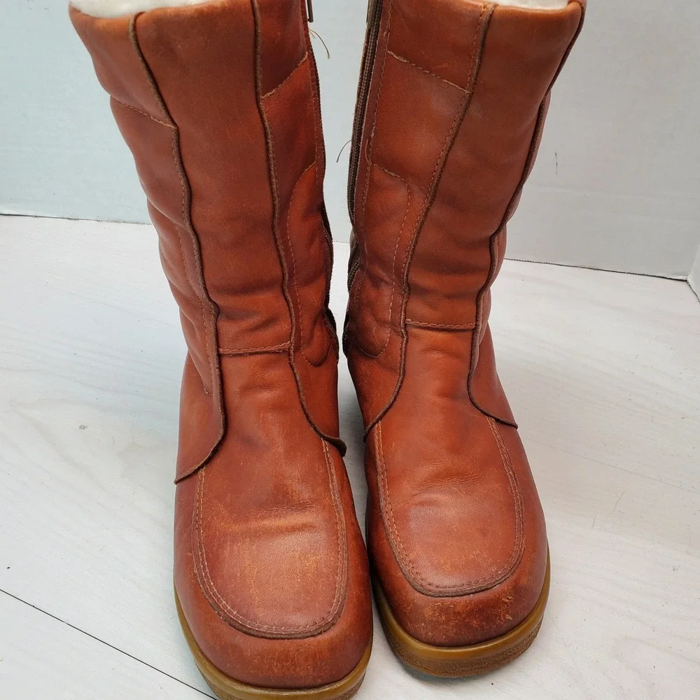 LL Bean Vintage Women 7 Cognac Leather Shearling Lined Winter Boots Canada Made